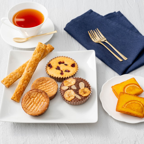 【メッセージ付き】リーガロイヤルホテル　ロイヤル・ガトー・アンサンブル